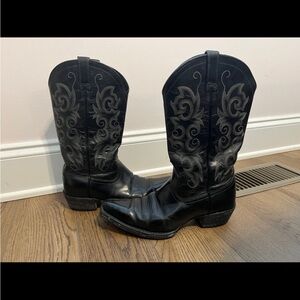 Women’s Ariat Black Leather Cowgirl Boots 7B